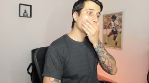 Snapshot of jayalvarrez_ chatting on 26, 2, 2025 Jay Alvarrez online show from 26, 2, 2025