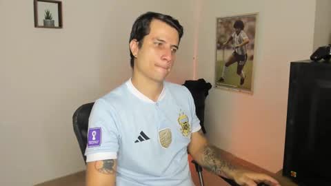 Snapshot of jayalvarrez_ chatting on 2, 3, 2025 Jay Alvarrez online show from 2, 3, 2025