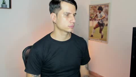 Snapshot of jayalvarrez_ chatting on 5, 3, 2025 Jay Alvarrez online show from 5, 3, 2025