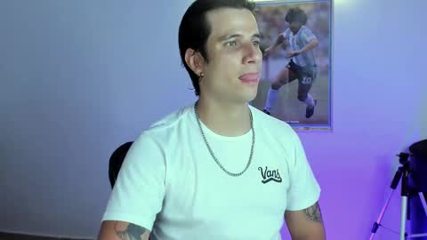 Snapshot of jayalvarrez_ chatting on 13, 9, 2025 Jay Alvarrez online show from 13, 9, 2025