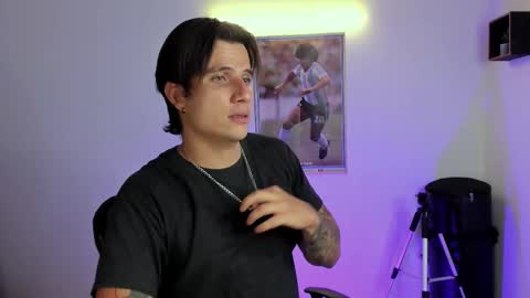 Snapshot of jayalvarrez_ chatting on 15, 9, 2025 Jay Alvarrez online show from 15, 9, 2025