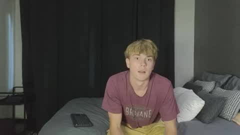 Snapshot of jaycex_69 chatting on 18, 11, 2025 THE HOUSE online show from 18, 11, 2025