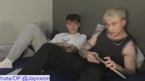 Snapshot of jaycex_69 chatting on 28, 11, 2025 THE HOUSE online show from 28, 11, 2025