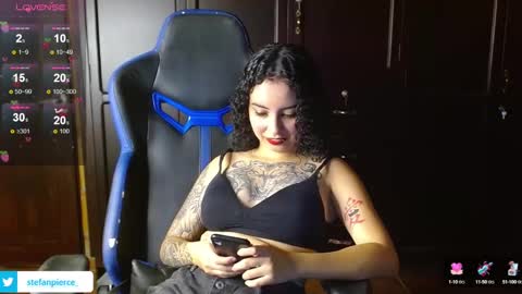 Snapshot of jaydensalvatore_ chatting on 12, 9, 2025      online show from 12, 9, 2025
