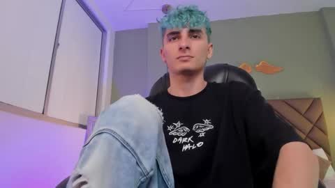 jaydenvillalobos online show from 27, 9, 2025