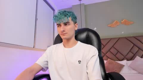 jaydenvillalobos online show from 2, 10, 2025