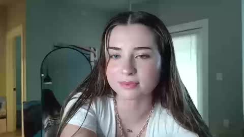 Jayde  online show from 13, 9, 2025