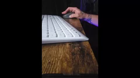 jayholew online show from 5, 4, 2026