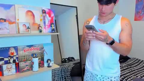 Snapshot of jayhotxxx chatting on 19, 5, 2026 Jay online show from 19, 5, 2026
