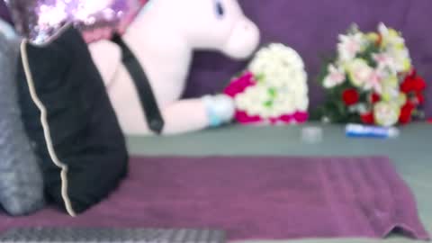 Jayllene online show from 30, 1, 2025