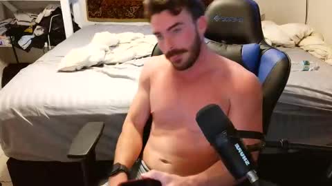 Snapshot of jaypipeahoe chatting on 2, 11, 2025 jaypipeahoe online show from 2, 11, 2025