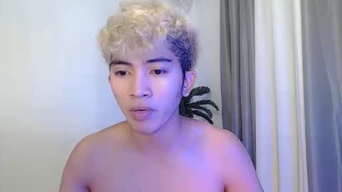 jaysee_hugecox online show from 19, 5, 2026