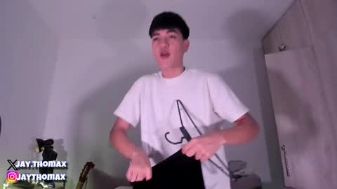 Snapshot of jaythomax chatting on 18, 2, 2025 jaythomax online show from 18, 2, 2025