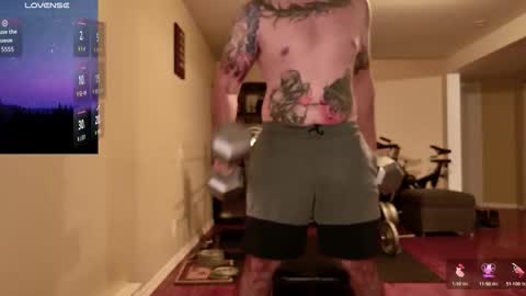 Snapshot of jayxcee_official chatting on 5, 11, 2025 jayxcee OFFICIAL online show from 5, 11, 2025