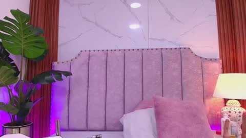 Jazmin online show from 12, 3, 2026