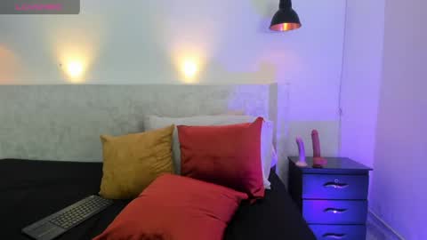 Jazmin online show from 16, 5, 2026