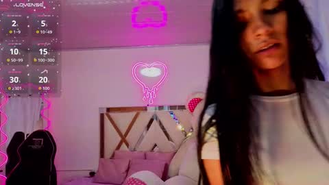 Jazmin  online show from 19, 9, 2025