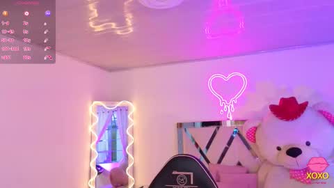 Jazmin  online show from 2, 10, 2025