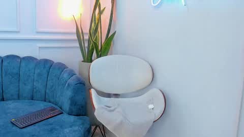 Snapshot of jazmine_21 chatting on 11, 2, 2025 Jasmine online show from 11, 2, 2025
