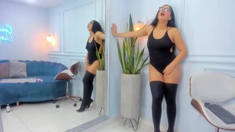Snapshot of jazmine_21 chatting on 19, 2, 2025 Jasmine online show from 19, 2, 2025