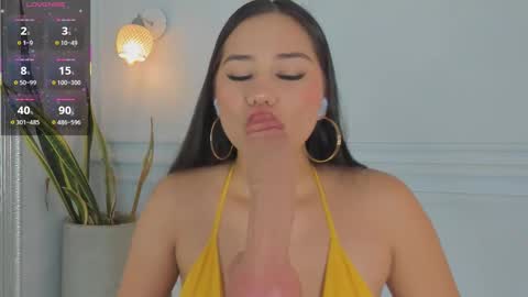 Jasmine  online show from 4, 12, 2025
