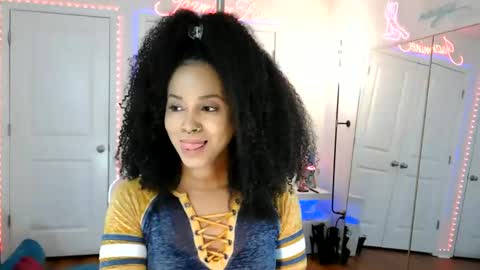 Snapshot of jazminefox chatting on 5, 6, 2026 Jazmine Fox online show from 5, 6, 2026