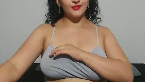 JazminePark online show from 28, 11, 2025