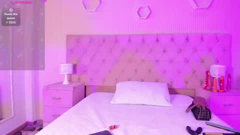 Jazminrusso  online show from 18, 2, 2026