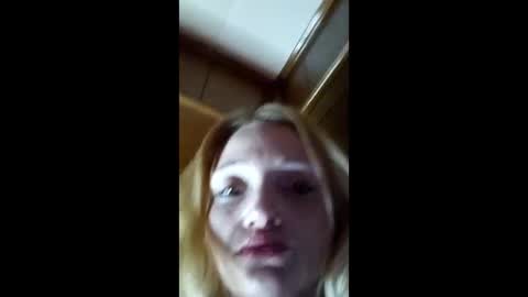 Snapshot of jbeautyxx chatting on 1, 10, 2025 J Nicole online show from 1, 10, 2025