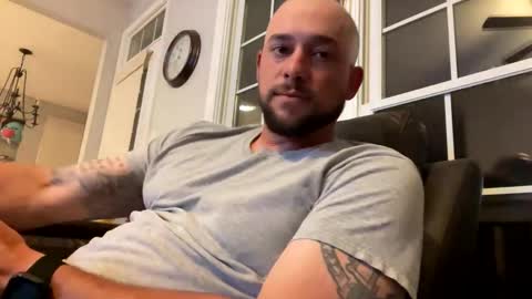 jbills910910 online show from 13, 4, 2026