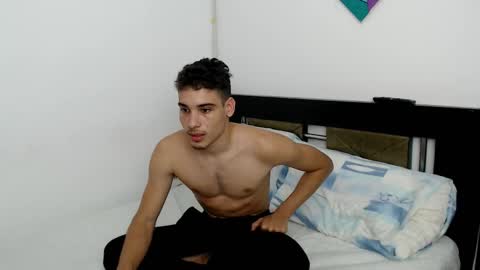 Snapshot of jbunny03 chatting on 16, 10, 2025 Lin online show from 16, 10, 2025