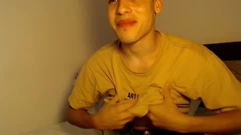 Snapshot of jbunny03 chatting on 18, 10, 2025 Lin online show from 18, 10, 2025