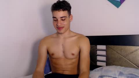 Snapshot of jbunny03 chatting on 20, 10, 2025 Lin online show from 20, 10, 2025