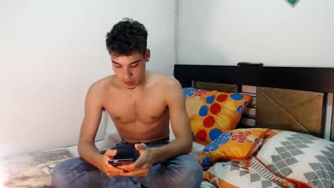 Snapshot of jbunny03 chatting on 14, 11, 2025 Lin online show from 14, 11, 2025