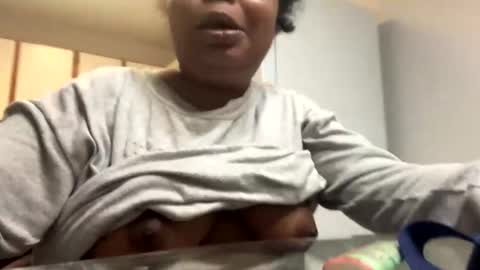 Snapshot of jccaramelbarbie12 chatting on 19, 1, 2025 JCCaramelbarbie online show from 19, 1, 2025
