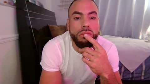 Snapshot of jcmax305 chatting on 12, 3, 2025 JcMax305 online show from 12, 3, 2025