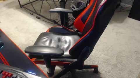 Snapshot of jcor13 chatting on 27, 2, 2025 Jim online show from 27, 2, 2025