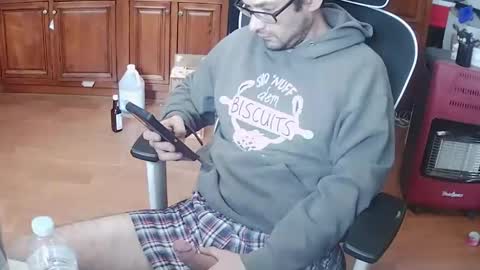 Snapshot of jd19852 chatting on 15, 12, 2025 jd19852 online show from 15, 12, 2025