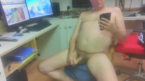 Snapshot of jdegroot7 chatting on 27, 11, 2025 jdegroot7 online show from 27, 11, 2025