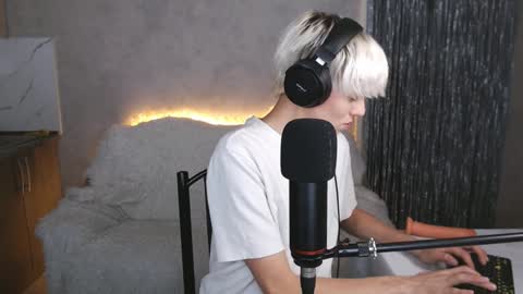 Snapshot of jealousangel chatting on 22, 12, 2024 Angel online show from 22, 12, 2024