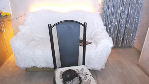 Snapshot of jealousangel chatting on 2, 1, 2025 Angel online show from 2, 1, 2025