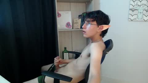 Snapshot of jeam_hot chatting on 22, 12, 2024 jeam_hot online show from 22, 12, 2024