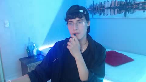 Snapshot of jeam_hot chatting on 3, 1, 2025 jeam_hot online show from 3, 1, 2025