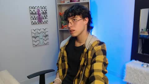 Snapshot of jeam_hot chatting on 22, 1, 2025 jeam_hot online show from 22, 1, 2025