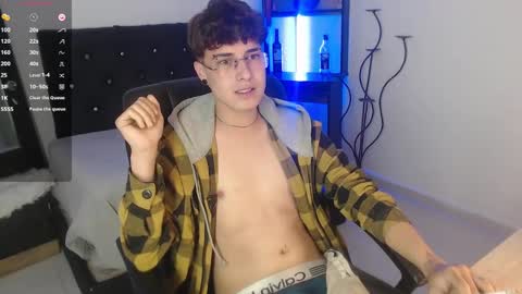 Snapshot of jeam_hot chatting on 4, 10, 2025 jeam_hot online show from 4, 10, 2025