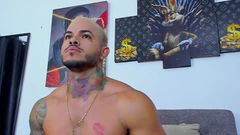 Jean  axelcrow       Modelo Independiente online show from 9, 1, 2025