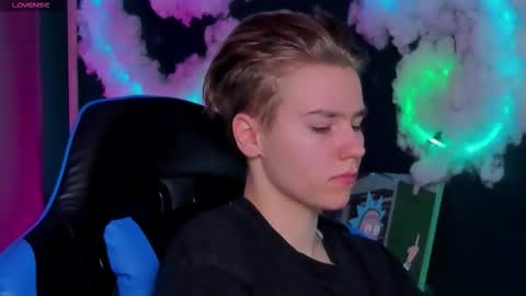 jean_wilsons online show from 12, 3, 2026