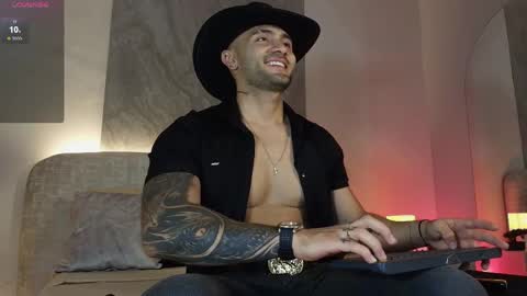 Snapshot of jeancolleman chatting on 7, 6, 2026 Jean Colleman online show from 7, 6, 2026