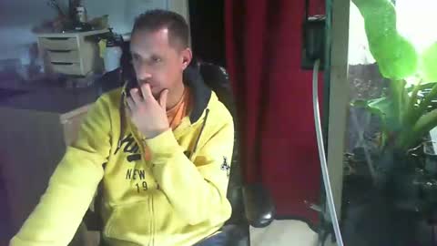 Snapshot of jef74700 chatting on 22, 12, 2024 Jrme online show from 22, 12, 2024