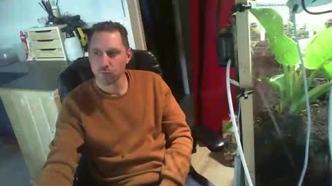 Snapshot of jef74700 chatting on 4, 1, 2025 Jrme online show from 4, 1, 2025